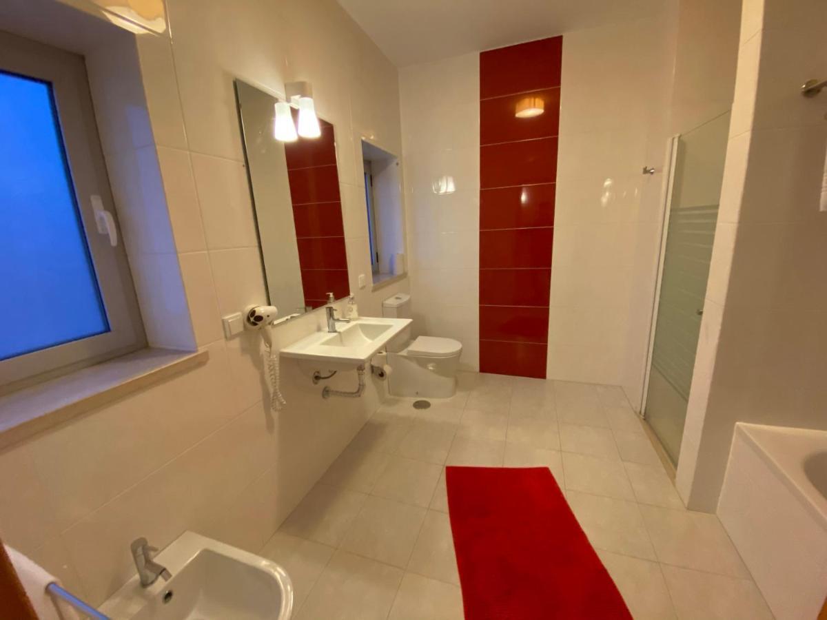 Villas Mare Residence Nazare Bagian luar foto