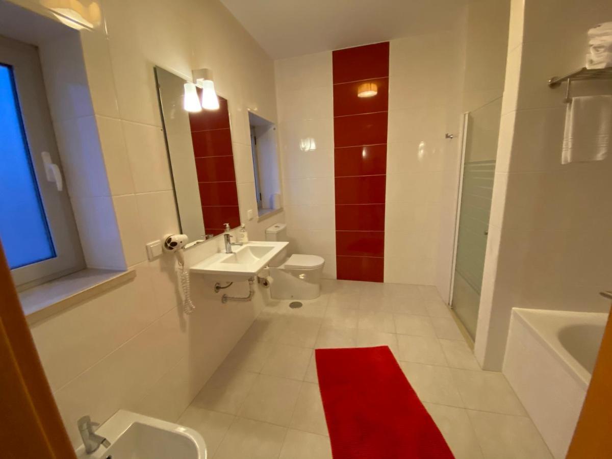 Villas Mare Residence Nazare Bagian luar foto